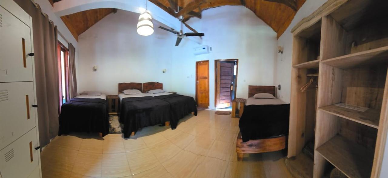 Kambuna Bungalow Krui Екстериор снимка